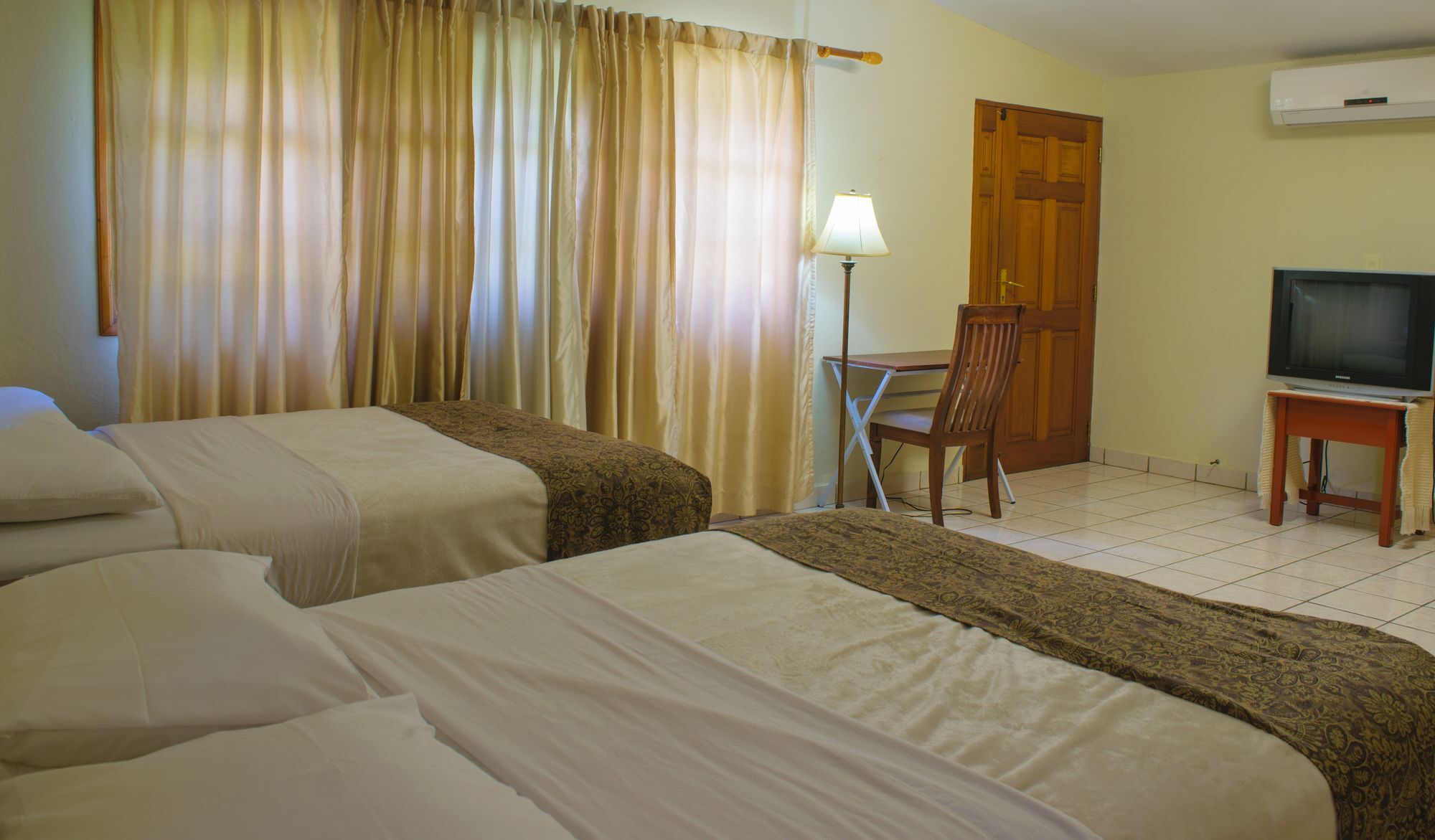 Hotel Fontana Managua Buitenkant foto